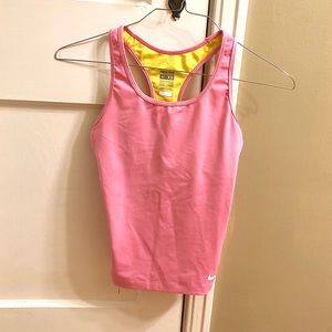 NIKE PRO tank
